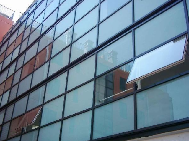 烟台金属幕墙造价与信赖之选 山东震有建筑安装工程有限公司的专业优势